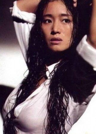 女明星光溜溜图片视频素材高清,揭秘女明星高清光溜溜图片视频素材的幕后故事